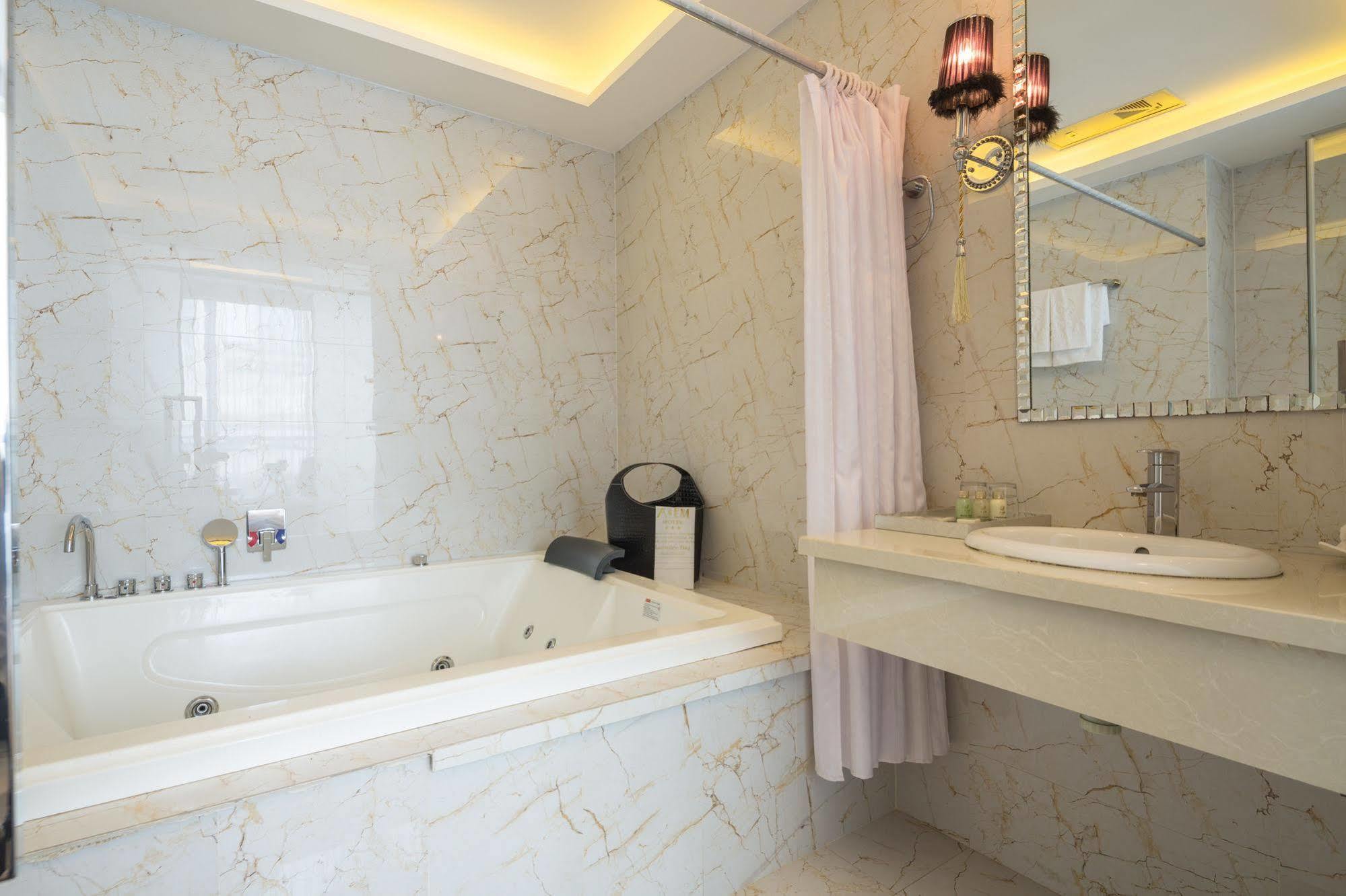 A&Em Hai Ba Trung Hotel Ho Či Minovo Město Exteriér fotografie